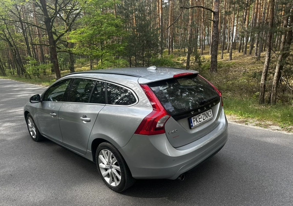 Volvo V60 cena 41000 przebieg: 208000, rok produkcji 2014 z Kępno małe 232